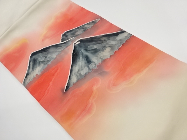 リサイクル　塩瀬手描き山並み模様名古屋帯